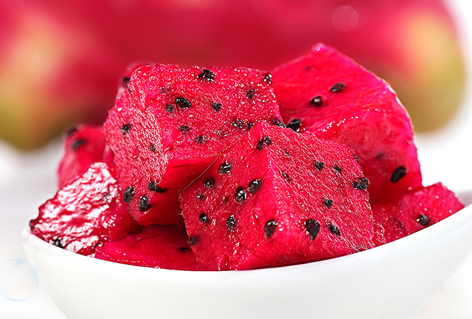 海南红心火龙果果肉甜糯多汁,爽爆味蕾的味觉享受