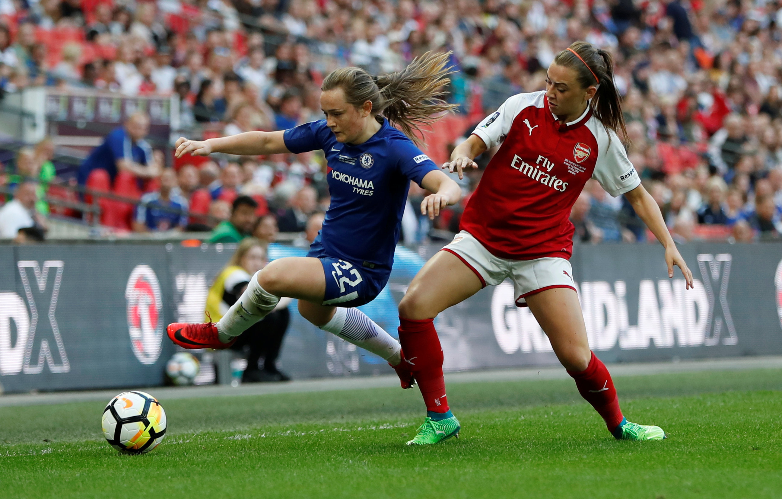 足球——英格兰女子足总杯:切尔西队夺冠(34)