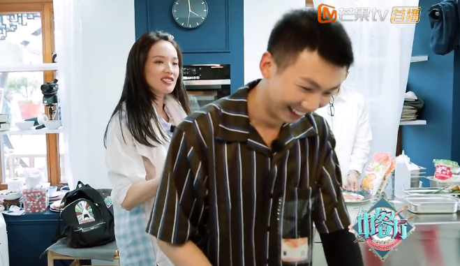 舒淇给白举纲出了道难题,小白高情商的答案,让舒淇很满意