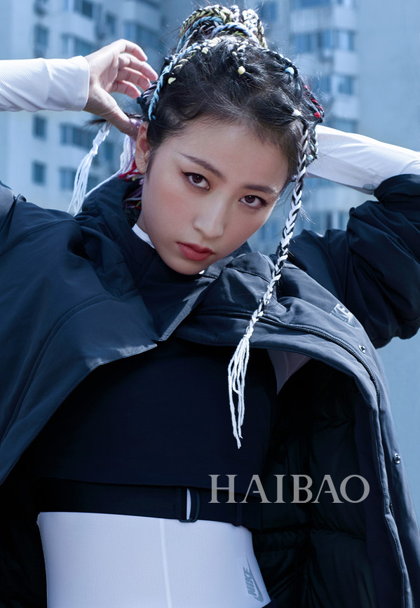 nike af1 high utility女鞋焕新演绎经典,周雨彤,钟楚曦精彩演绎