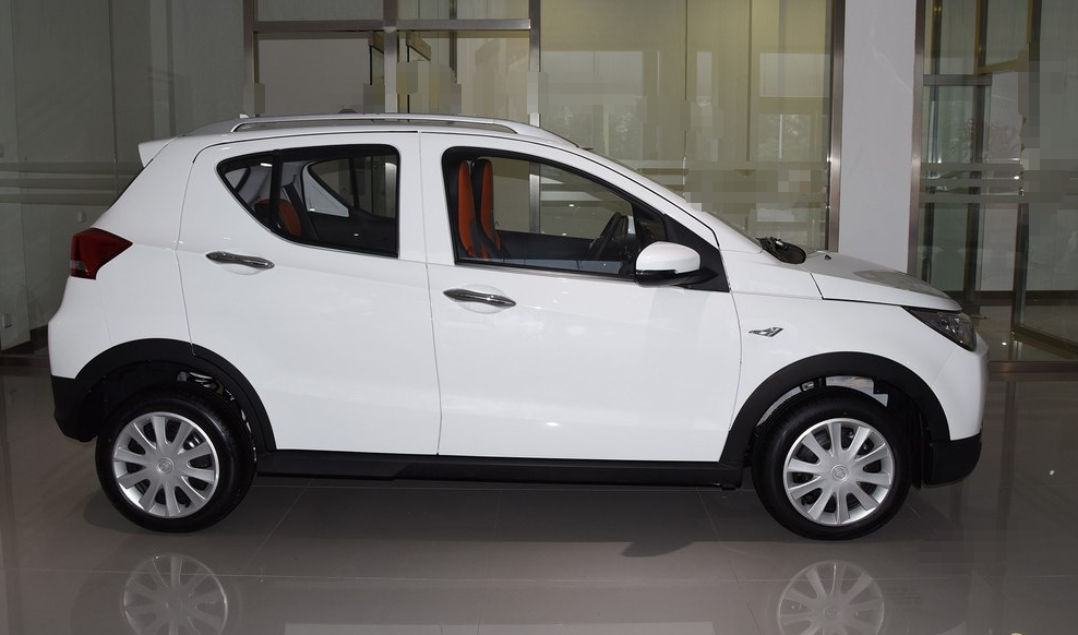 ec系列,颜值狂野不羁,内饰配置非常齐全,既时尚又大气!