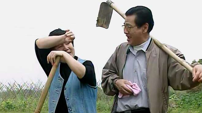 外来媳妇本地郎:康伯和康婶出远门,去享受种菜的快乐!