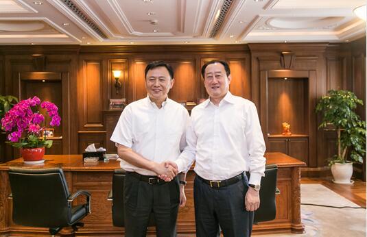 徐留平董事长率一汽代表团在广汇汽车开展调研