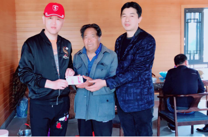 浪陀关炜楠:不忘初心 回报家乡