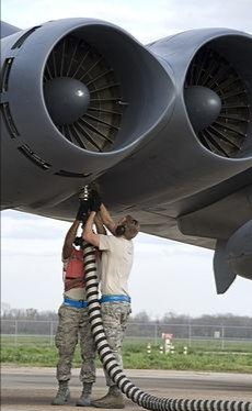 战斗机发动机遭遇"空中停车"后怎么办?强行重启后果很严重!