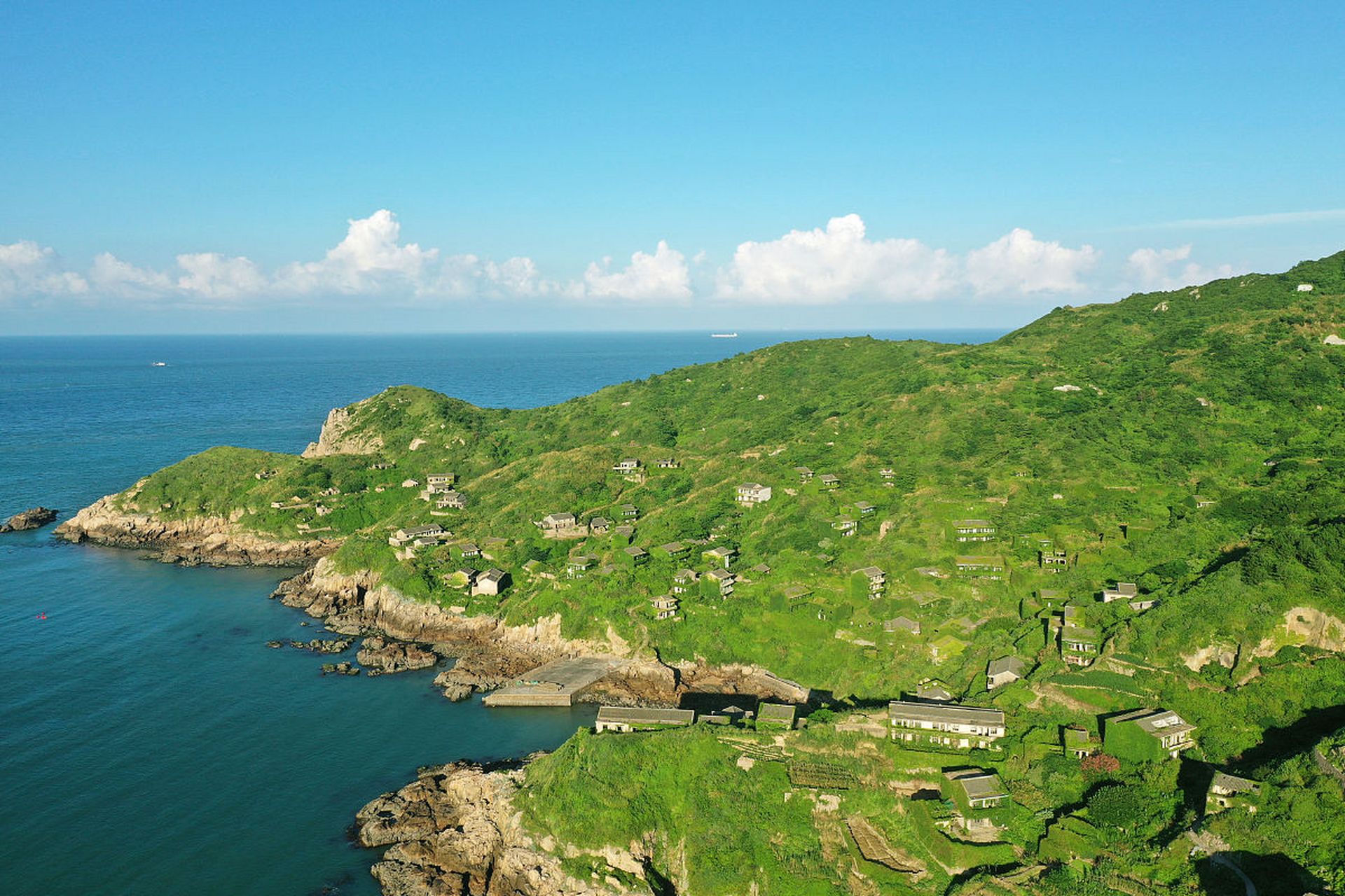 路美文旅# 嵊泗无人村,一个绿野仙踪的迷离梦境…… 67[微风][心]