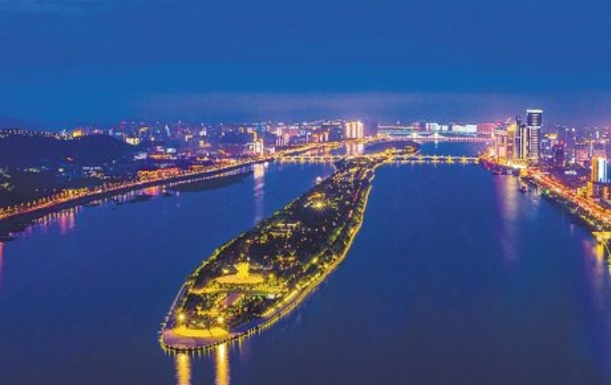 这是一篇给湖南长沙当地人的旅游攻略,外地人不要看!