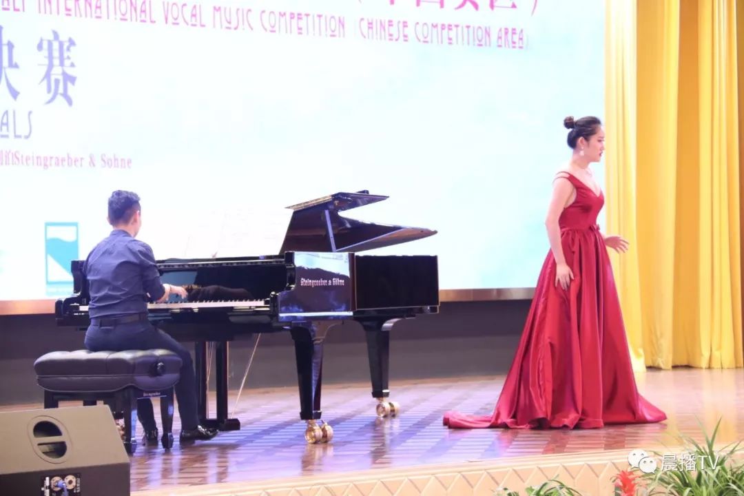 从大西北到最南端,她用歌声诠释人生音乐之美