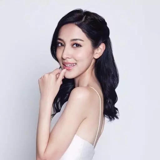 盘点tvb那些好看的85后小花旦,你觉得谁能进军一线女明星?