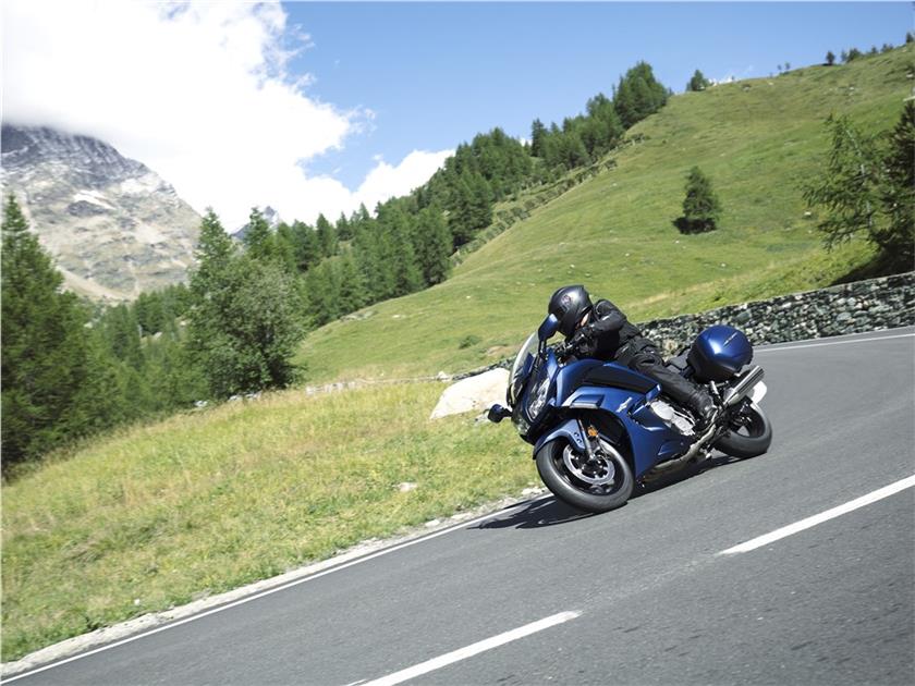 2019款雅马哈fjr1300 es 值得信赖的超级旅行车