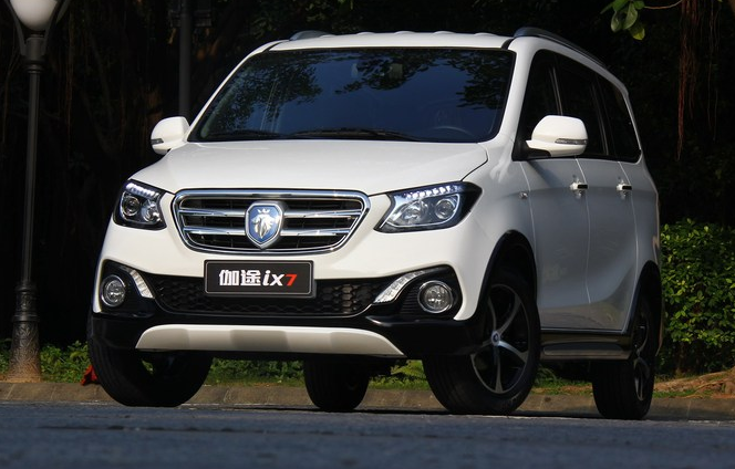 这款福田伽途ix7,是年轻人的最爱,开出去绝对倍有面子!