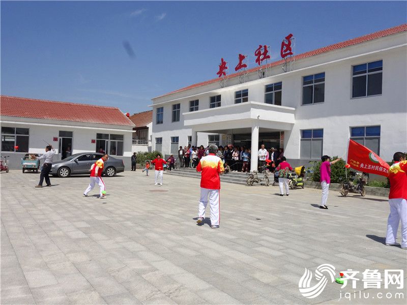 央上一村开展"呵护眼睛迎接未来"儿童节系列活动