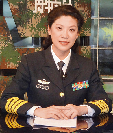 她大校军衔,被称国防大学最美教授,53岁仍不见岁月痕迹!