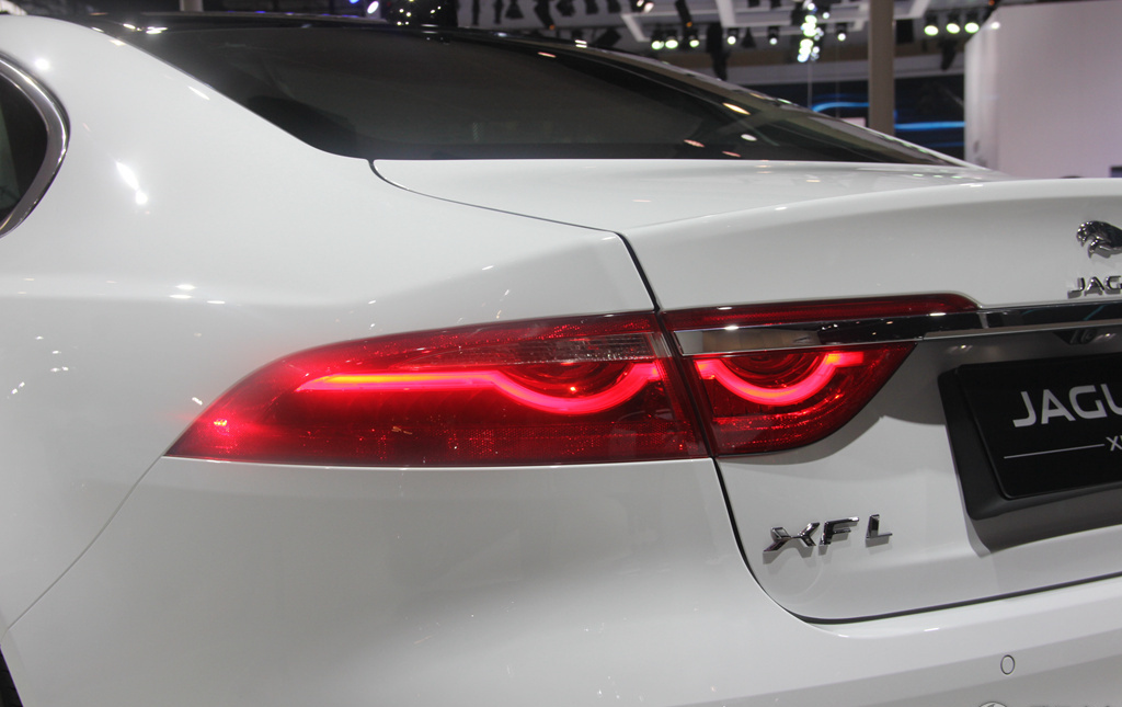 为大家图鉴一款捷豹xfl