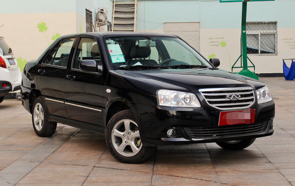 奇瑞汽车旗云2,外观设计精致而又沉稳,车身线条优美细腻