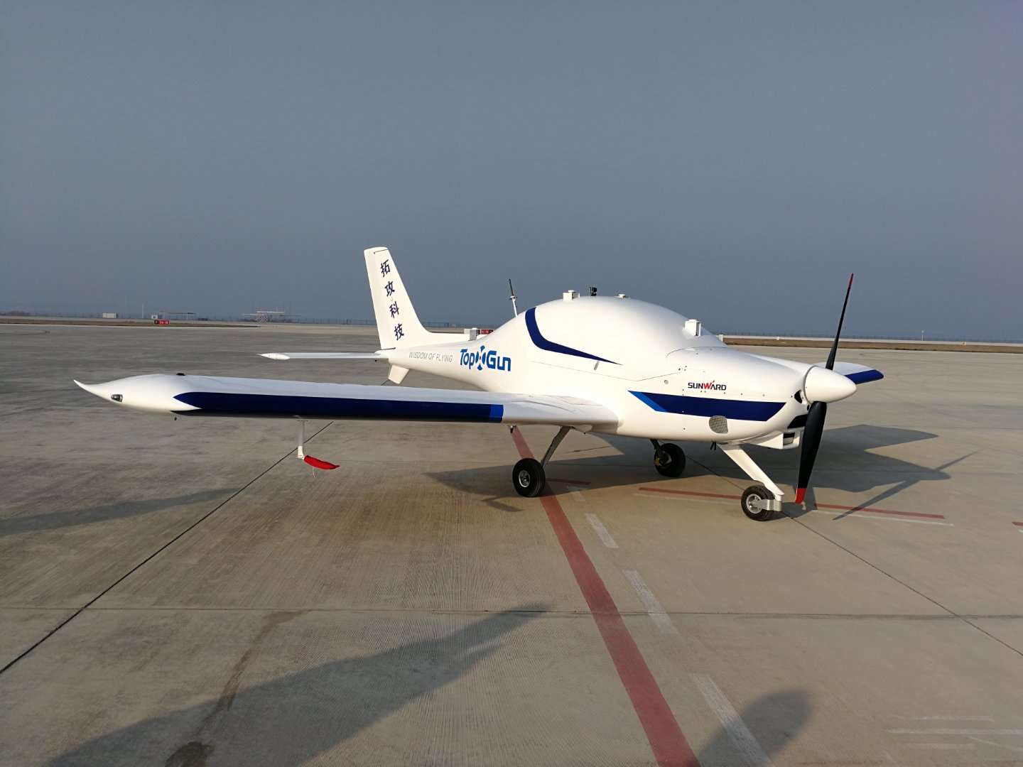 固定翼无人机 - 热门商品专区