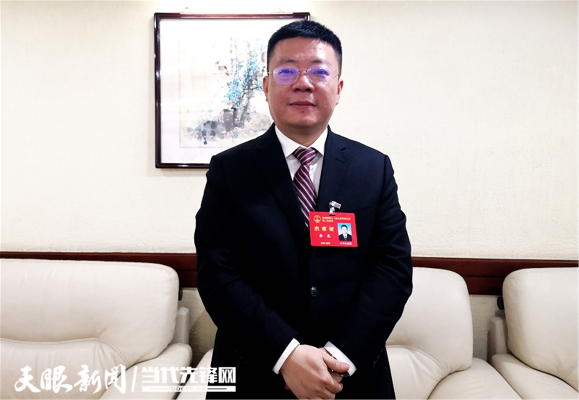 「两会·县委书记面对面」佘龙代表:五个"升级",三个"年" 脱贫摘帽后