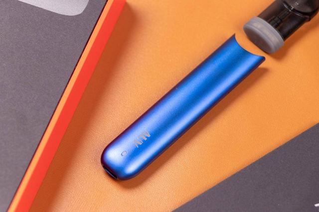 从此告别香烟!auv电子烟使用体验,让吸烟变得更加健康