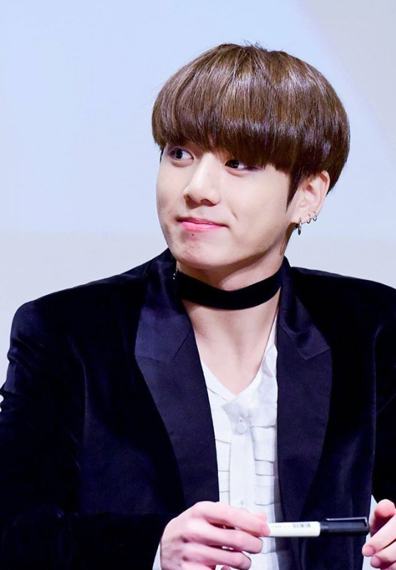 防弹少年团田柾国的发型演变史,不一样的发型不一样的气场!