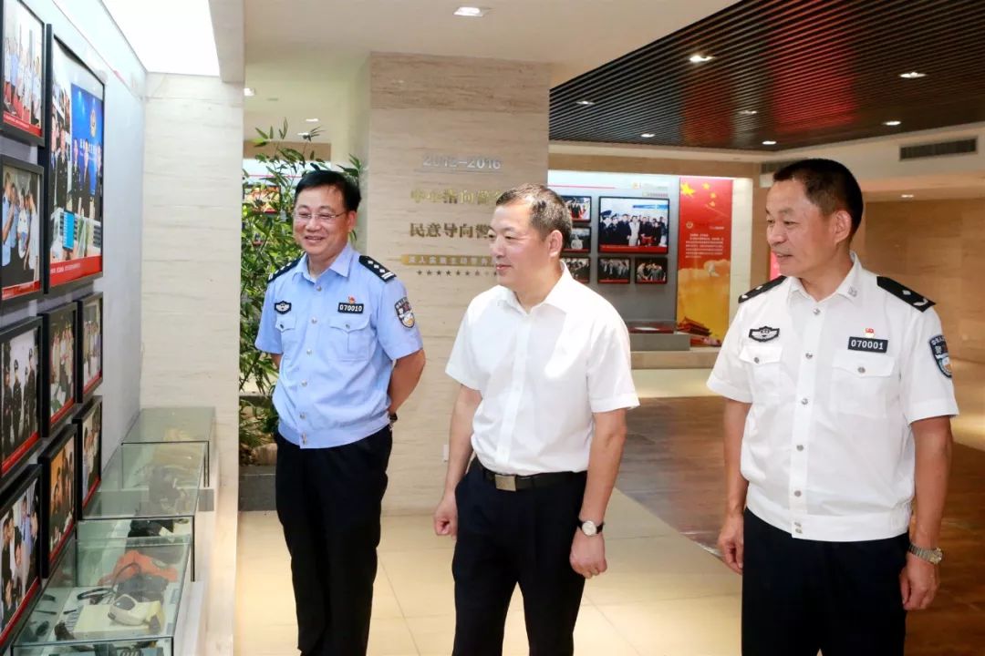 永葆人民警察本色!省公安厅政治部主任何小华到台州调研指导工作