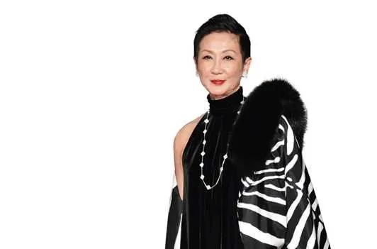 爱了徐克35年的施南生,为何挡不住助理插足,在63岁选择离婚?