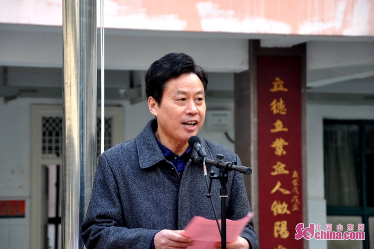 济南中学西校区举行"不负韶光,砥砺前行"主题开学典礼