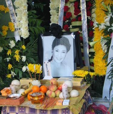 高秀敏逝世时女儿一滴眼泪未流,挥霍其留下的遗产,多年不工作!