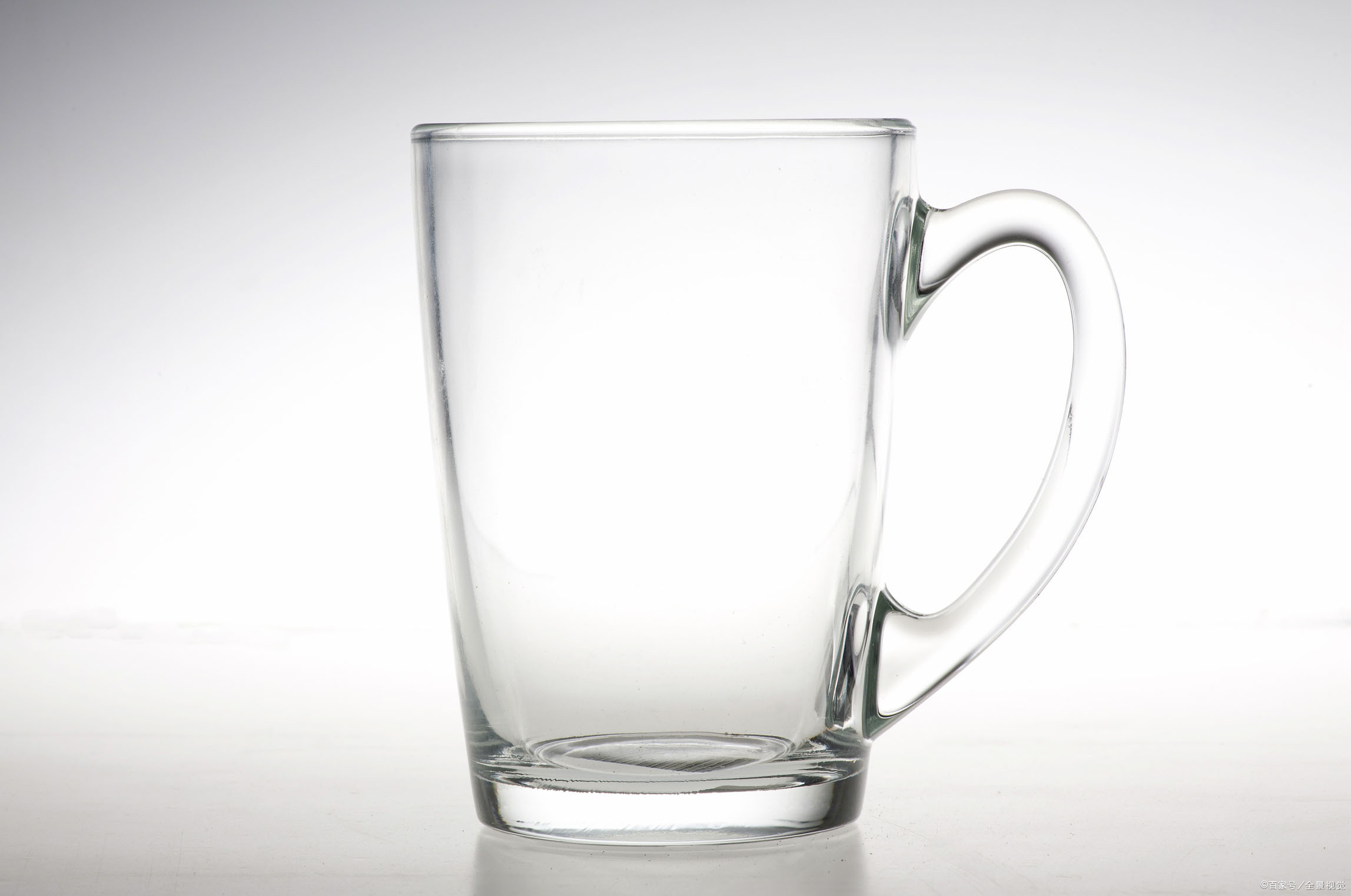 情感玻璃杯|百家故事