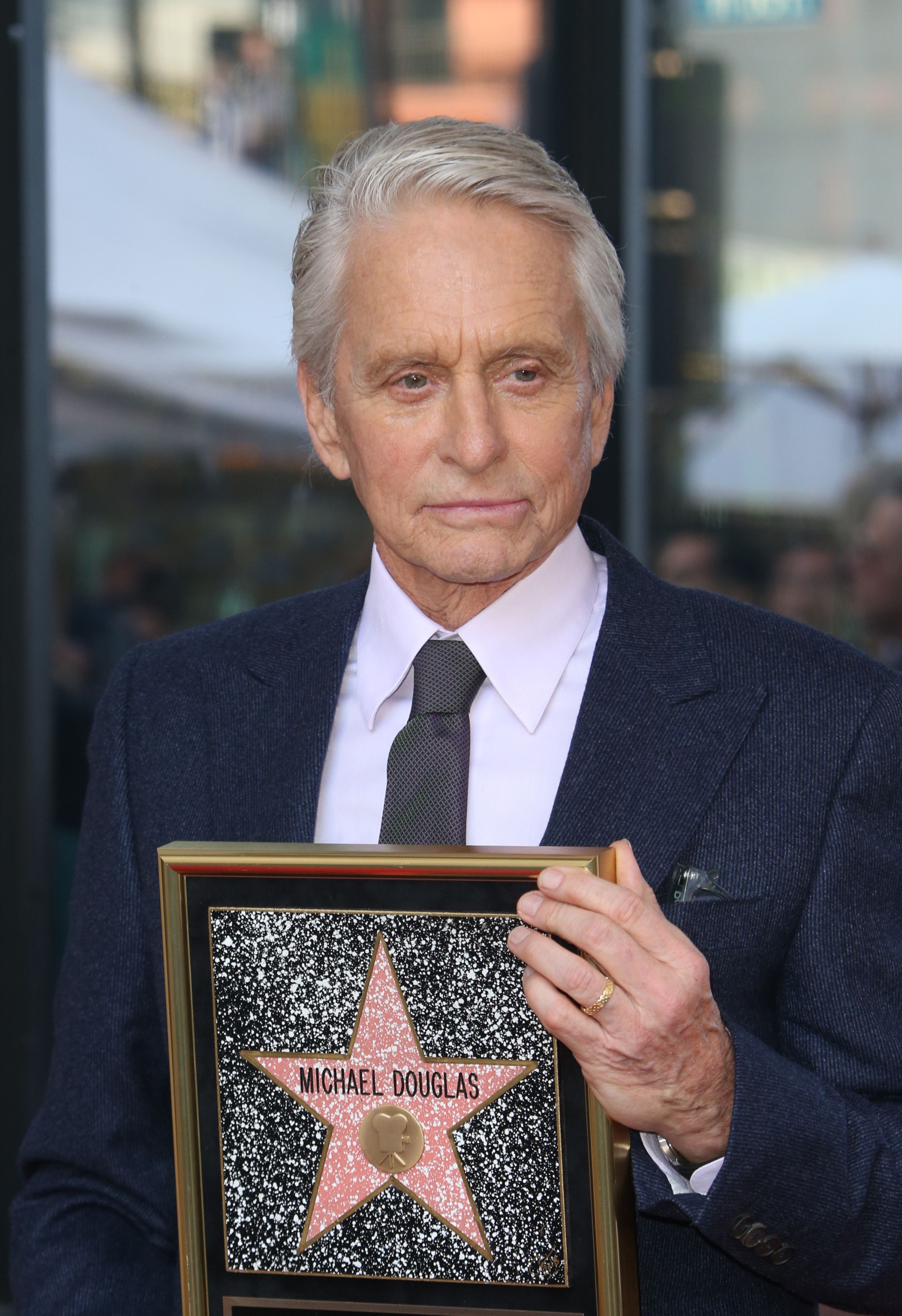 迈克尔·道格拉斯添星好莱坞(3)