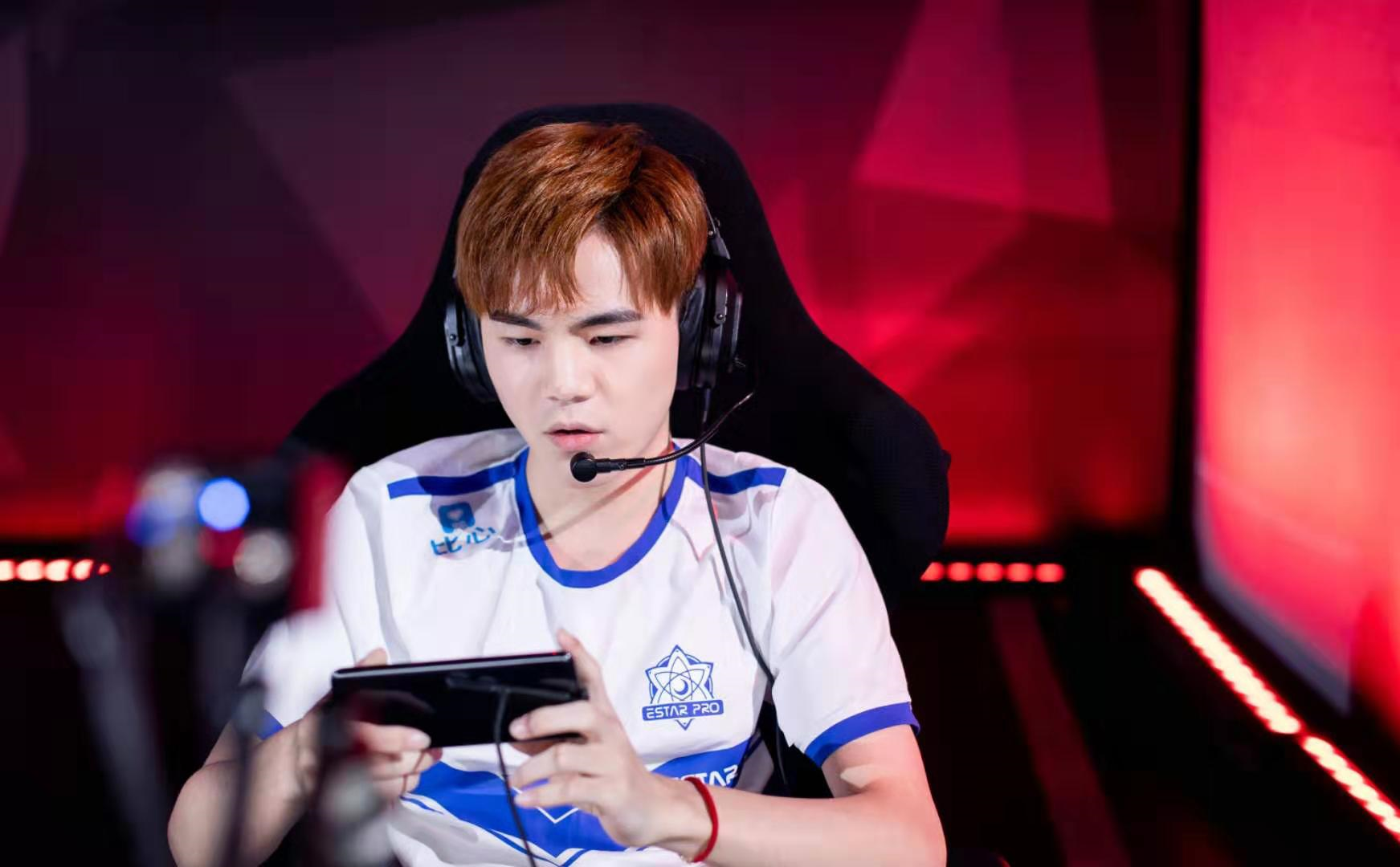 estar失利,诺言自责"太菜了,冬冠加油",临时转型打野是败笔