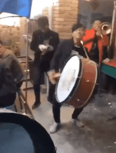 绝地求生:smg疑似内讧,17shou直播爆粗,矛头直指队内元老