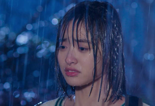同样是淋雨场景,与7年前的刘诗诗相比,沈月真是土掉渣!