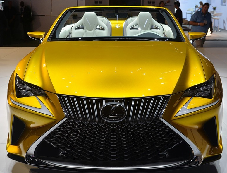 雷克萨斯lf-c22015款概念车,非常的前卫,一种超越时代的感觉!