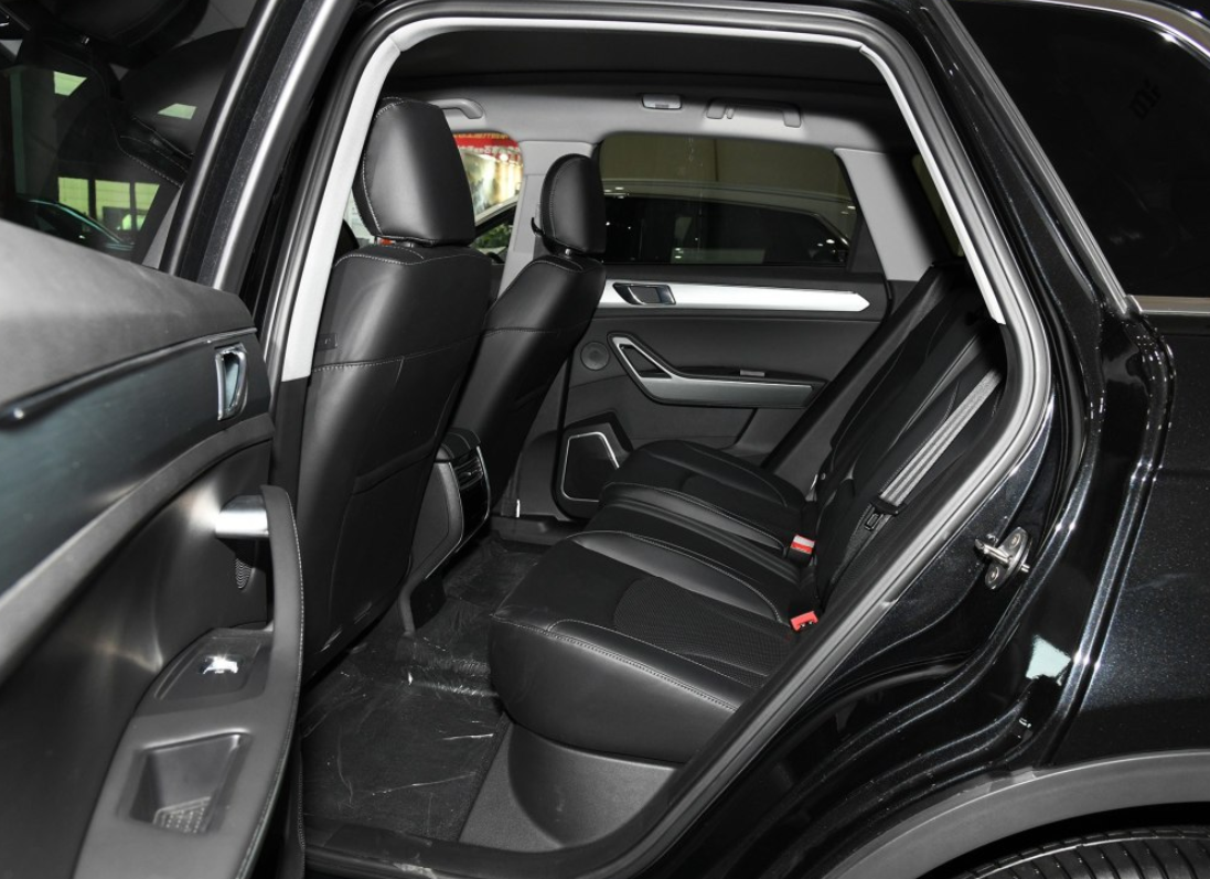 大乘g70s适合年轻人开得一款车,独特新颖得内饰,家人很喜欢!