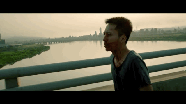 阳光普照的父爱,灼得让人绝望