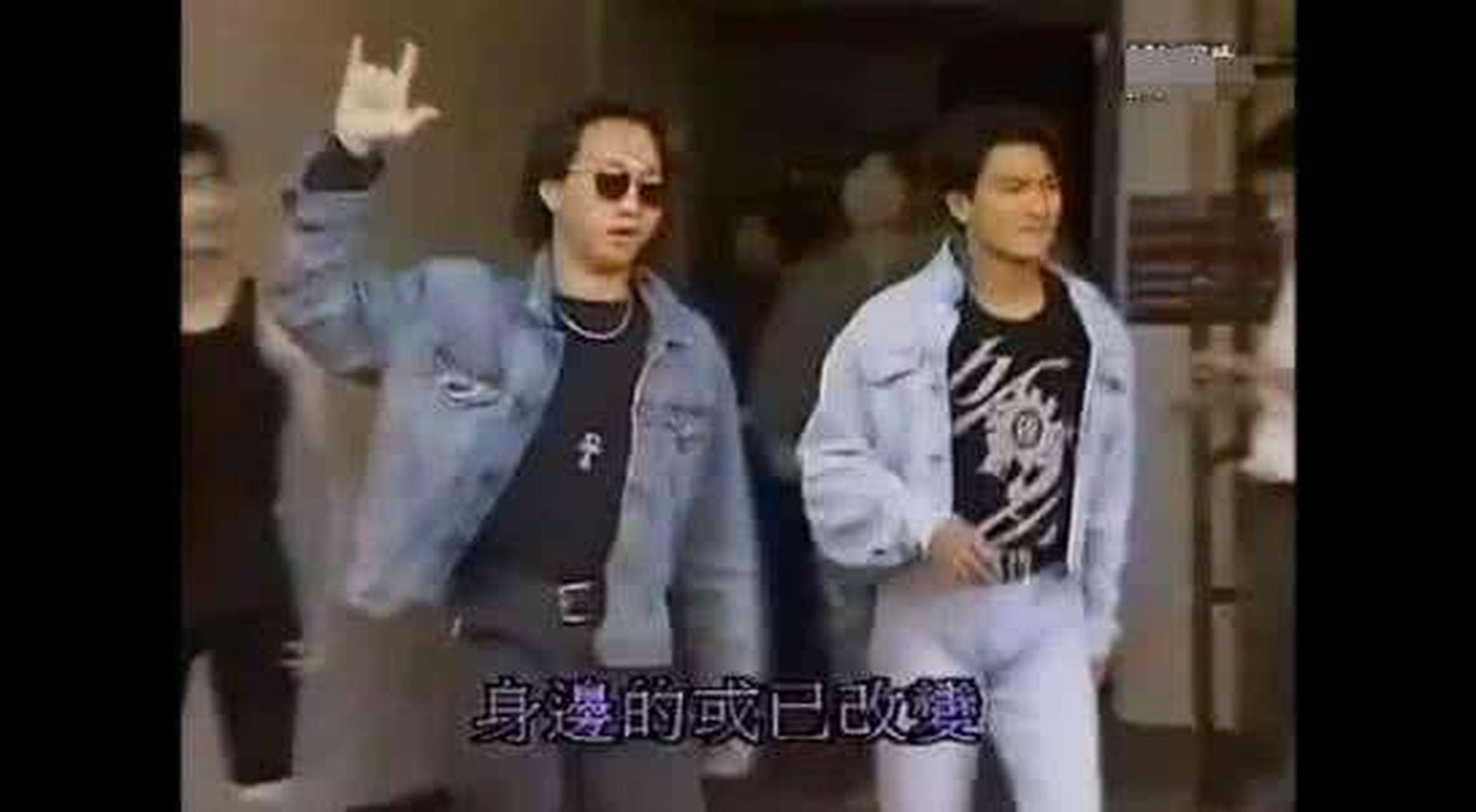 刘德华曾给我们描述一个不一样的黄家驹,他说:"以前和黄家驹聊天,他