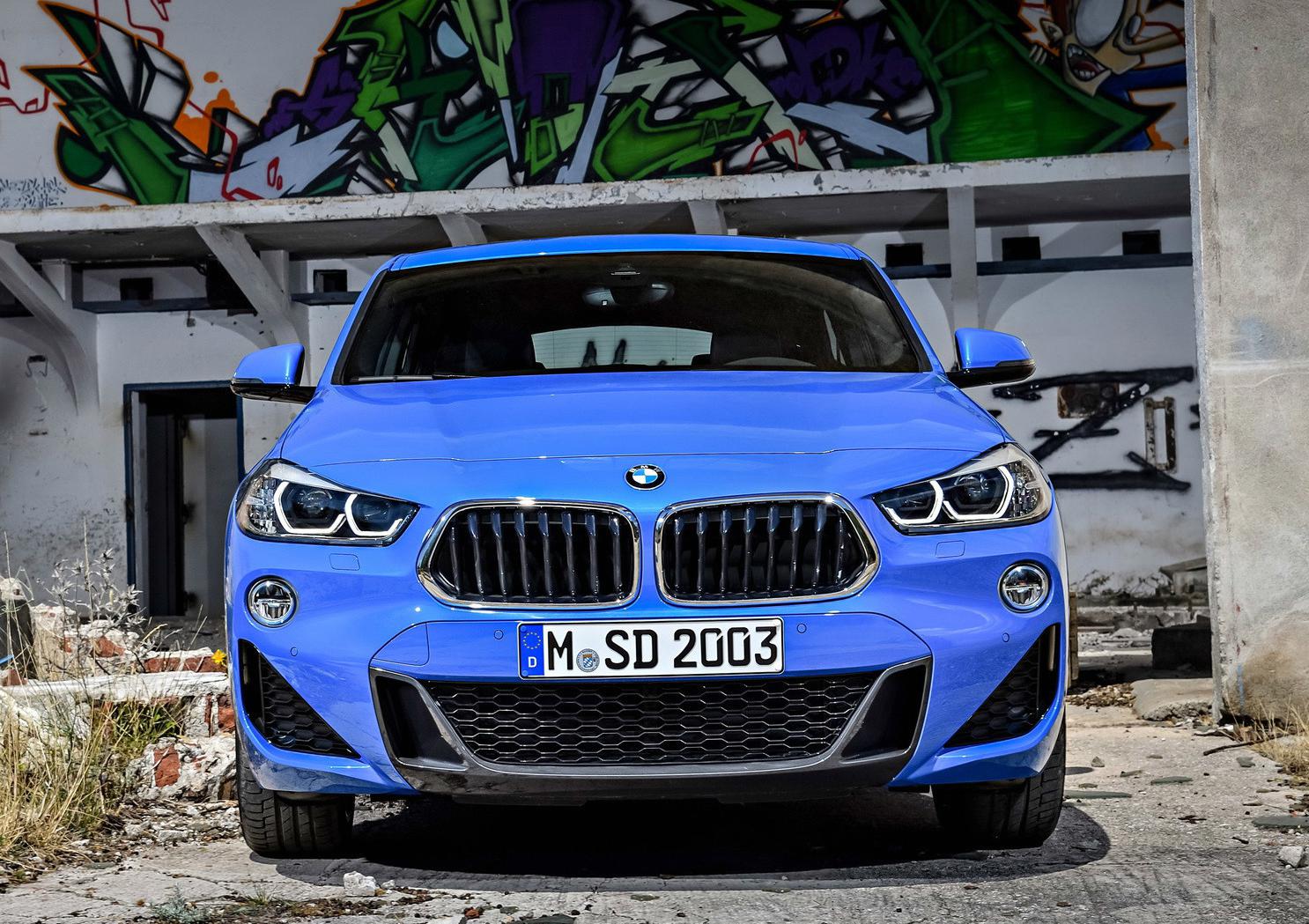 唯美经典宝马x2图片,成熟稳重设计炫酷,很有安全感外观饱满大气又兼具