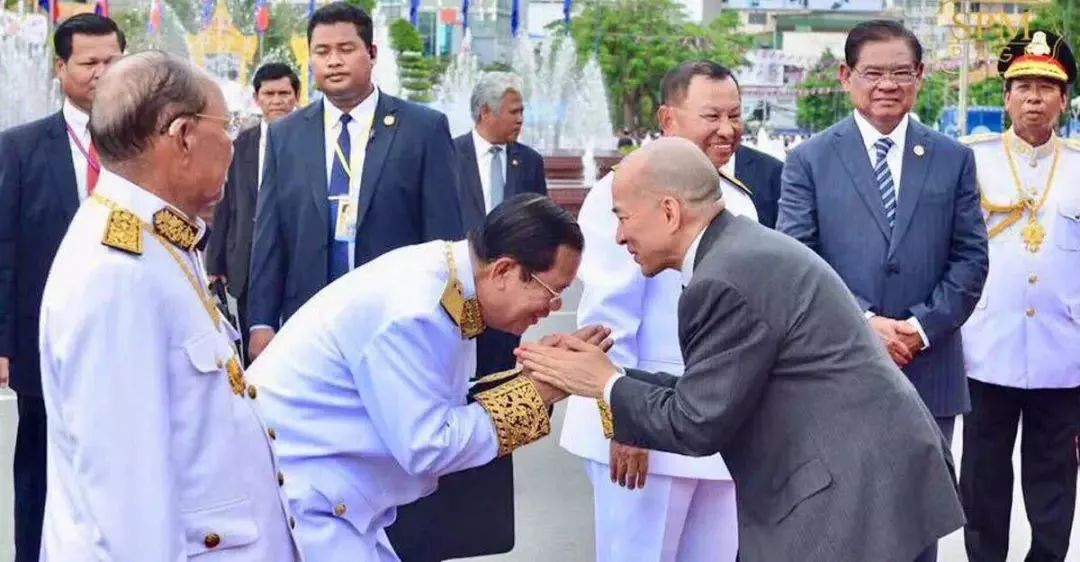 恭喜,国王签王令:委任洪森为新一届政府总理!