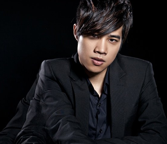 你好 记得tank吕建忠吗?