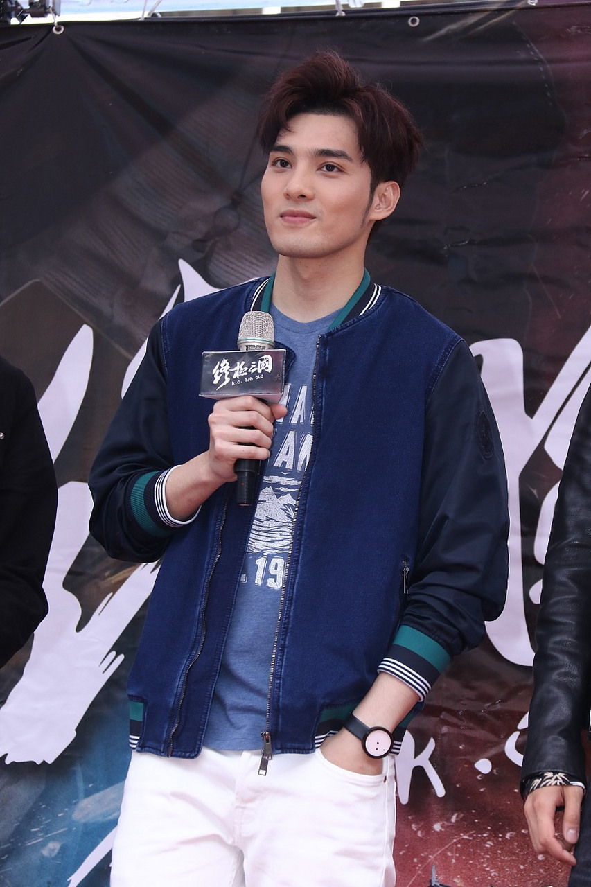 徐开骋的新剧开播,结果被观众发现戏份没被删但角色却被ai换脸换成了