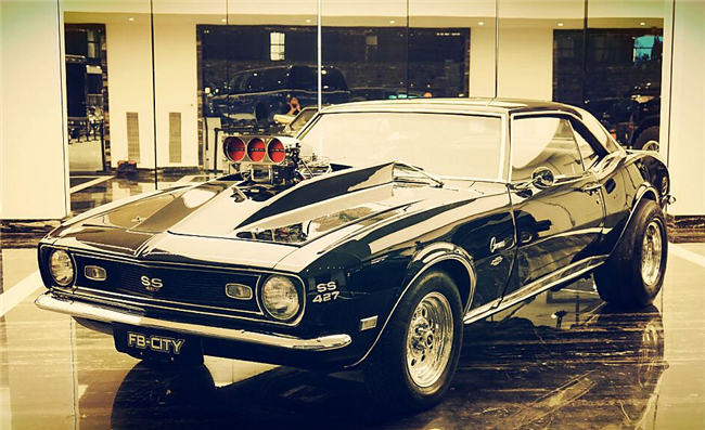 爱车人士心目中的神话 雪佛兰科迈罗ss427复古范儿