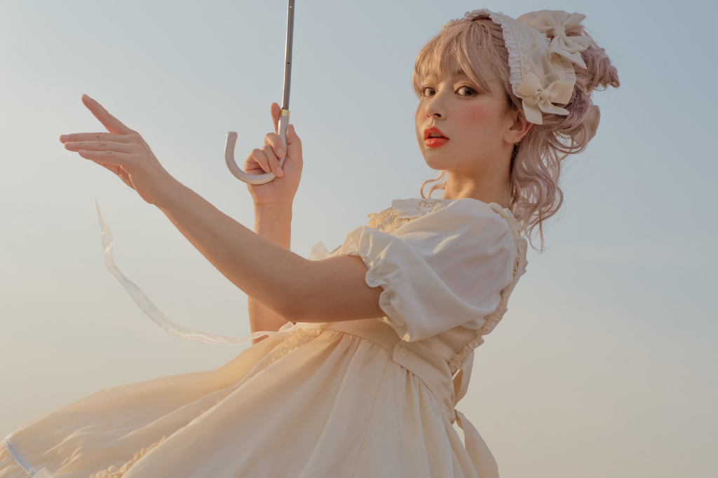 她们用心推动洛丽塔服饰文化,却被lo娘认为目的不纯?