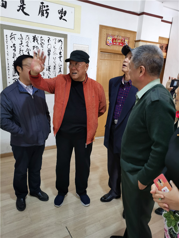 "周晓宇书法展 在京举行