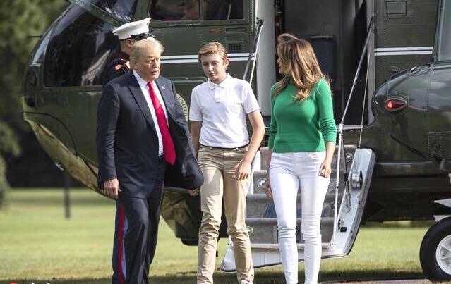 巴伦长高速度"惊人",13岁就已超过川普,网友:不当模特可惜了