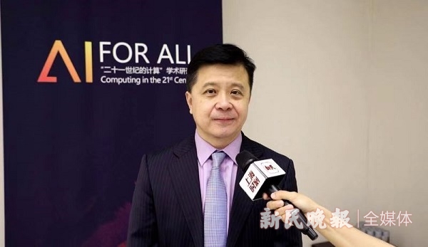 智联世界 无限可能|微软亚洲研究院院长洪小文:不必担心ai超越人类 它