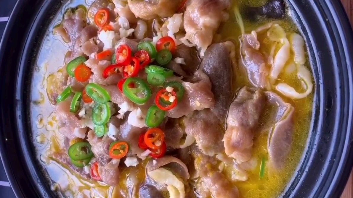遇见好滋味 酸辣金针菇肥牛汤的家常做法 开胃劲道解馋 味道捧极了