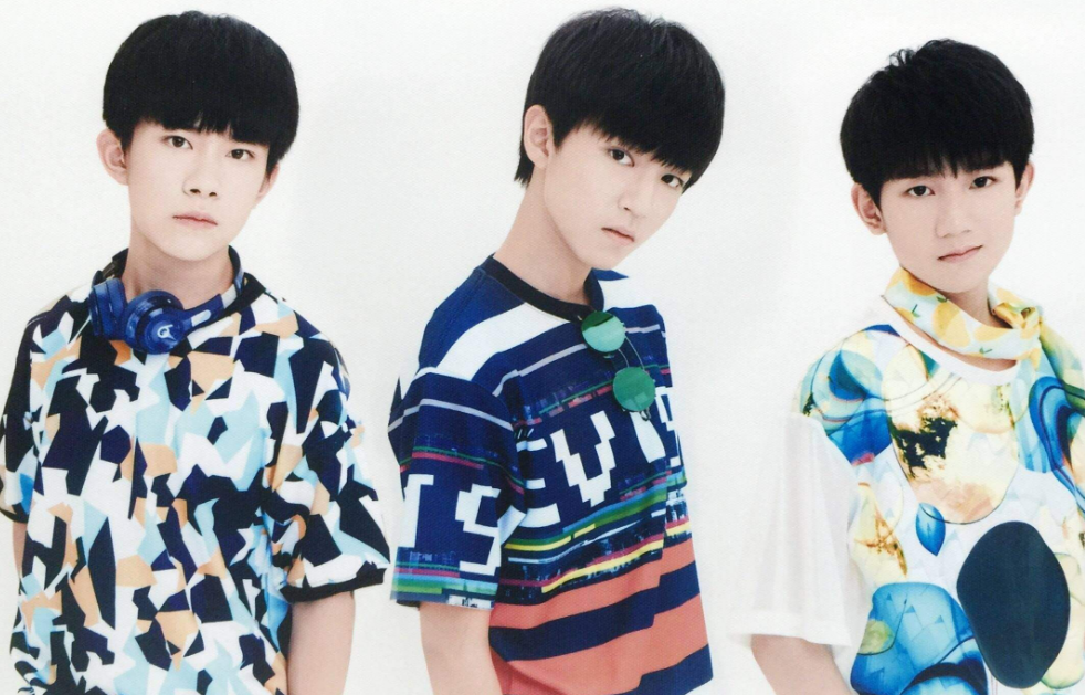 三小只出道已久还显得稚嫩,npc刚出道就显成熟,有对比就有伤害