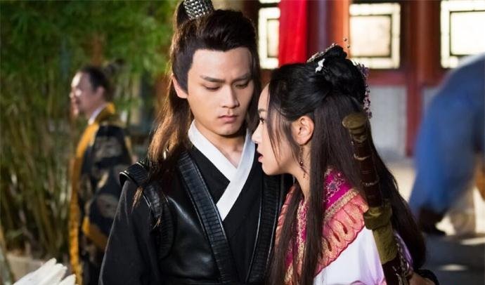 方妍心结婚了吗?又为何改名呢?就对她进一步的认知吧