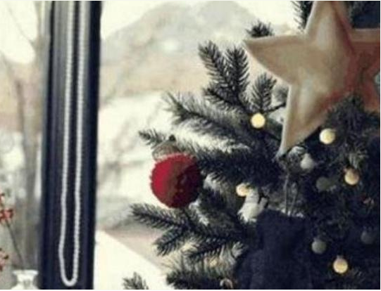 音乐才子李健的豪宅,房子布置很有艺术范,不愧是清华毕业生