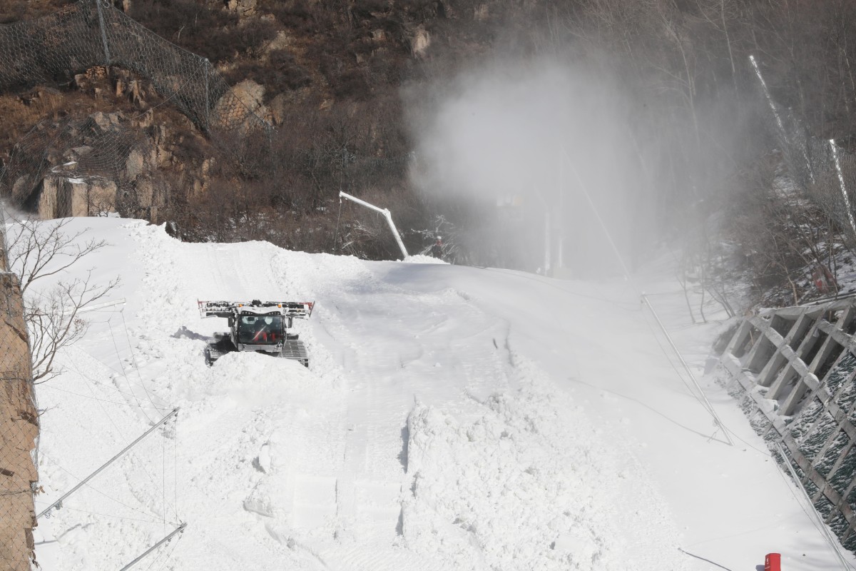 小海坨山滑雪场图片